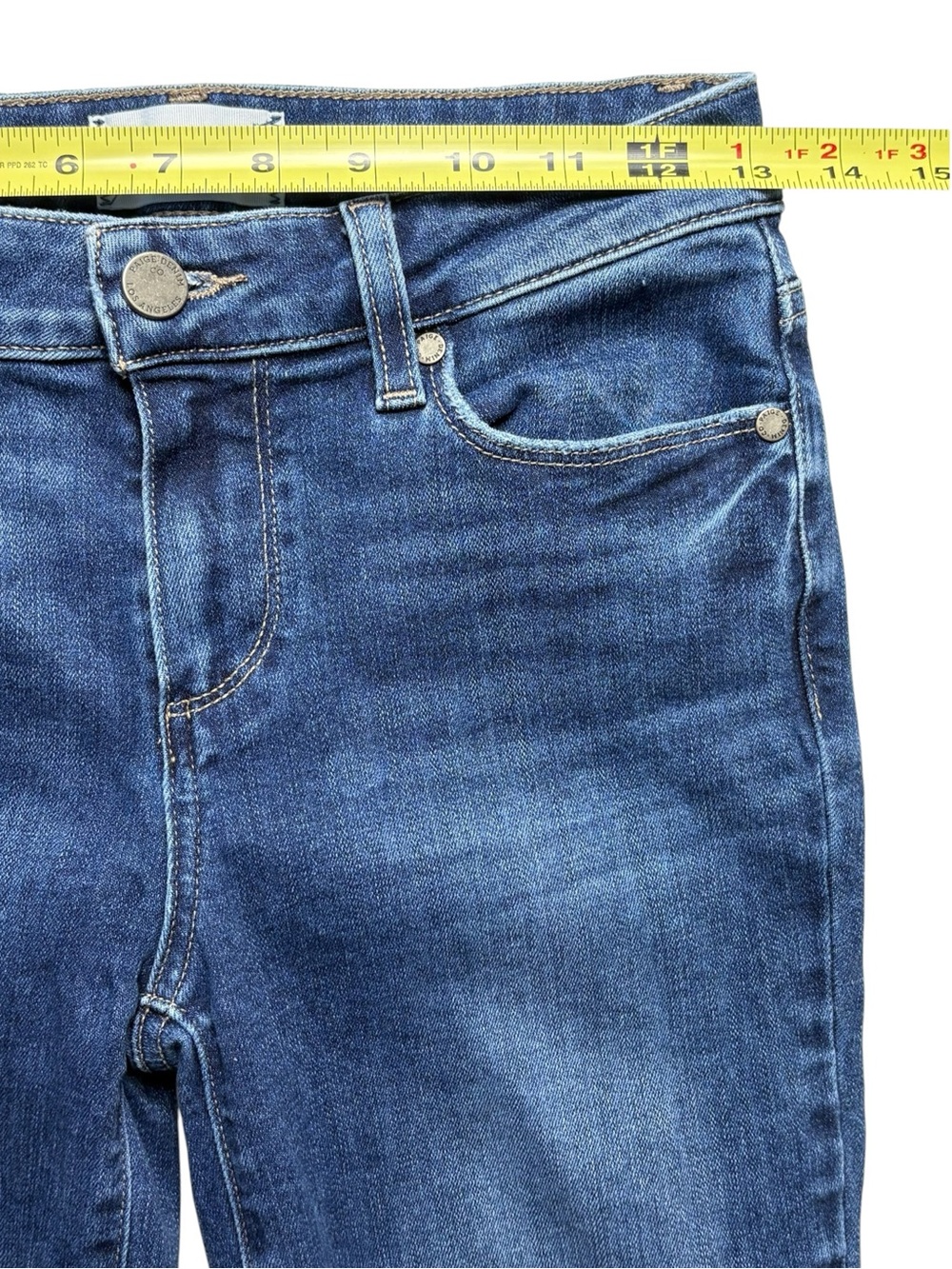 PAIGE Skyline Ankle Peg Ackley Distressed Raw Hem Jeans Size 26 - Picture 6 of 11